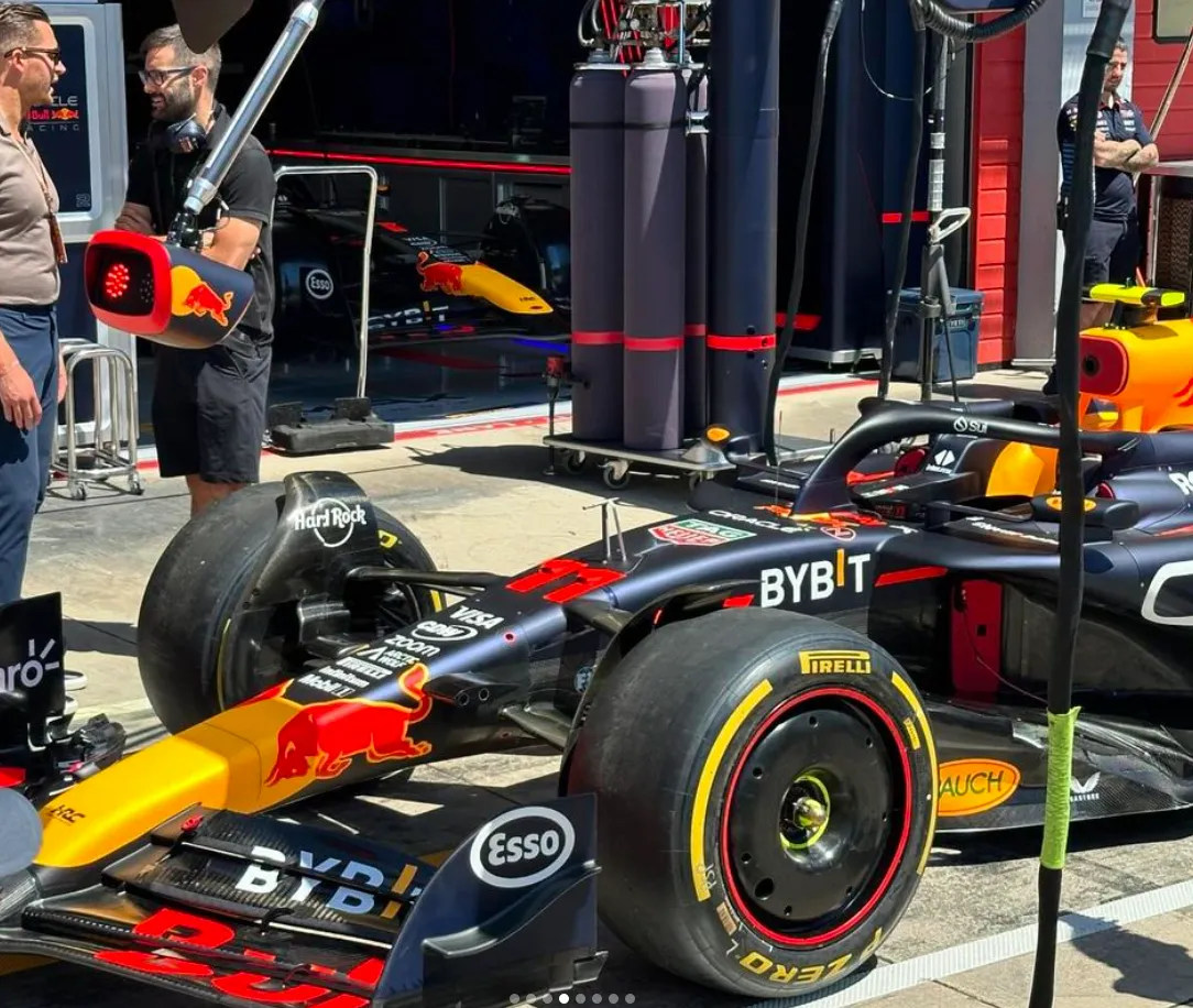 Red Bull RB20 in the pits at Imola